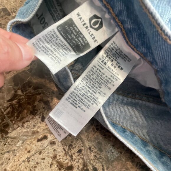 LEVI’S  501 JORTS DENIM DISTRESSED PREMIUM SZ 26 GRUNGE SHORTS RIPPED VERSATILE - Picture 4 of 16